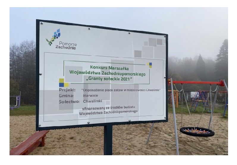 Tablica Granty sołeckie