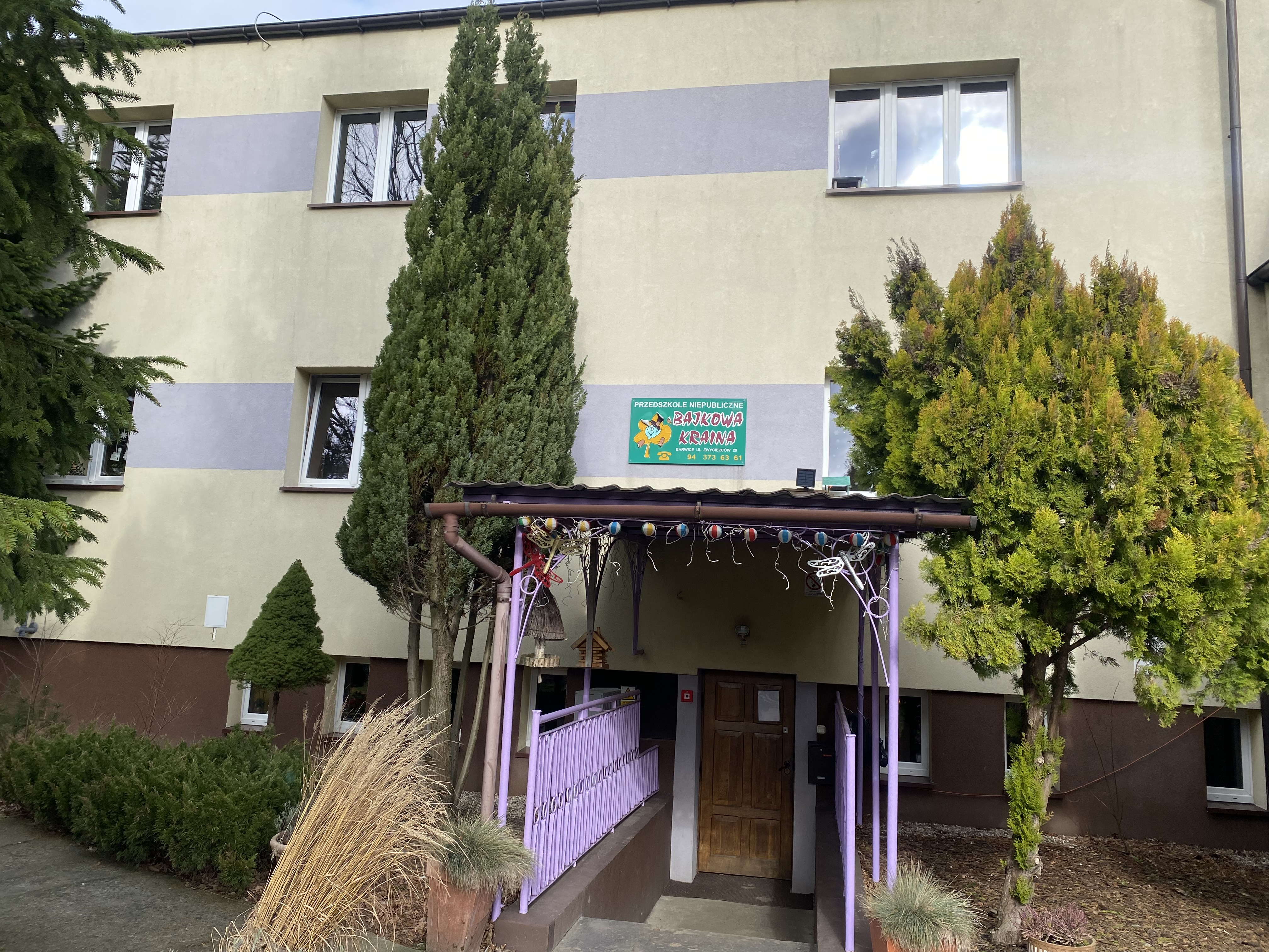Budynek przedszkola w Barwicach
