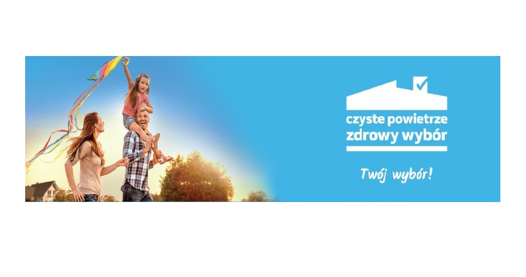na zdjęciu rodzina z dzieckiem