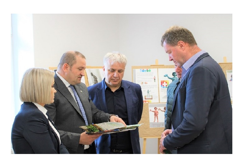 Od lewej: Kamila Gwiazda, Sebastian Witek, Robert Zborowski, Krzysztof Zacharzewski