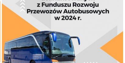 na zdjęciu niebieski autobus