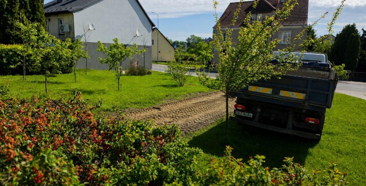 Plac Mickiewicza w Barwicach