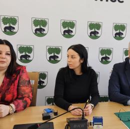 Podpisanie umów z NGO
