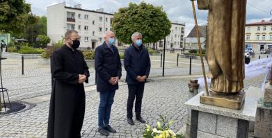 ks. Adam Paź, Burmistrz Barwic Mariusz Kieling, Z-ca Burmistrza Robert Zborowski