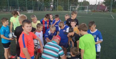 Uczestnicy Narodowego Dnia Sportu na Orliku