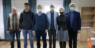 Uczestnicy odbioru klubu seniora