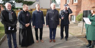 Obchodów 104 rocznicy Odzyskania Niepodległości - uroczystości przez UM Barwice
