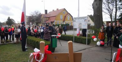 Obchodów 104 rocznicy Odzyskania Niepodległości - uroczystości przez UM Barwice