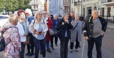 na zdjęciu uczestnicy Klubu Seniora w Barwicach