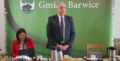 na zdjęciu Dyrektor Banku Gospodarstwa Krajowego i Z-ca Burmistrza Barwic Robert Zborowski