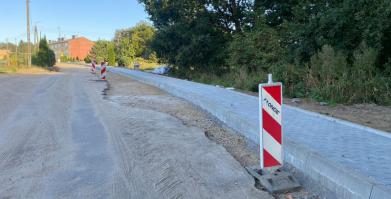 zdjęcie z m. Gonne Małe, gdzie trwa przebudowa drogi