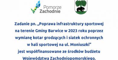 Tablica informacyjna o dofinansowaniu projektu z zakresu poprawy infrastruktury sportowej