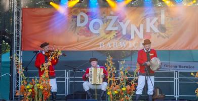 Dożynki Gminne w Barwicach 2025 – fotorelacja