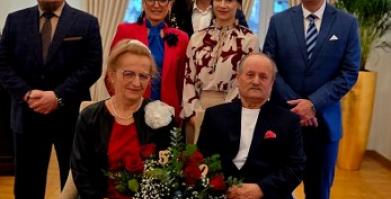 Teresa i Rajmund Kaczmarkowie ze Starego Grabiąża - Złote Gody