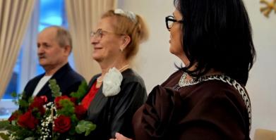 Teresa i Rajmund Kaczmarkowie ze Starego Grabiąża - Złote Gody