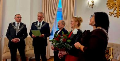 Teresa i Rajmund Kaczmarkowie ze Starego Grabiąża - Złote Gody