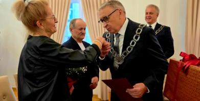 Teresa i Rajmund Kaczmarkowie ze Starego Grabiąża - Złote Gody