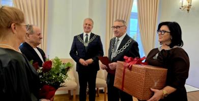 Teresa i Rajmund Kaczmarkowie ze Starego Grabiąża - Złote Gody