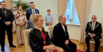 Teresa i Rajmund Kaczmarkowie ze Starego Grabiąża - Złote Gody