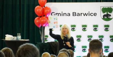 Spotkanie z sędzią Anną Marią Wesołowską w Barwicach i Starym Chwalimiu