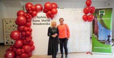 Szkolenie służb pomocowych z udziałem sędzi Anny Marii Wesołowskiej w Dworze Pomorskim w Luboradzy