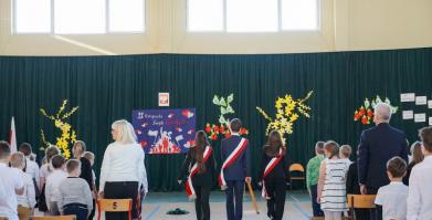 Uroczyste obchody 107. rocznicy odzyskania niepodległości w szkołach