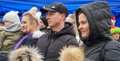 Kiermasz Świąteczny i V Konwój Strażacki w Barwicach – wyjątkowy 6 grudnia 2025r.