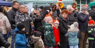 Kiermasz Świąteczny i V Konwój Strażacki w Barwicach – wyjątkowy 6 grudnia 2025r.