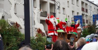 Kiermasz Świąteczny i V Konwój Strażacki w Barwicach – wyjątkowy 6 grudnia 2025r.