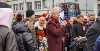 Kiermasz Świąteczny i V Konwój Strażacki w Barwicach – wyjątkowy 6 grudnia 2025r.