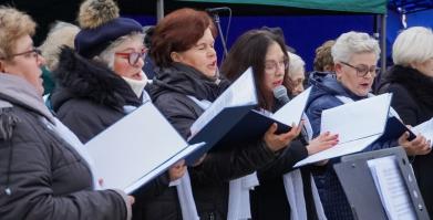 Kiermasz Świąteczny i V Konwój Strażacki w Barwicach – wyjątkowy 6 grudnia 2025r.