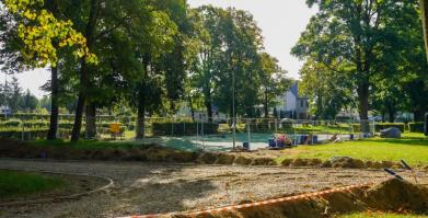 Park Miejski w Barwicach zmienia swoje oblicze