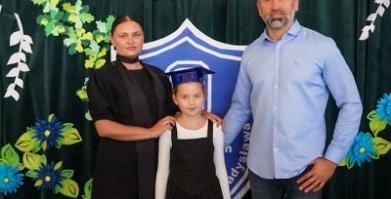 Ślubowanie uczniów klas pierwszych w Szkole Podstawowej w Barwicach